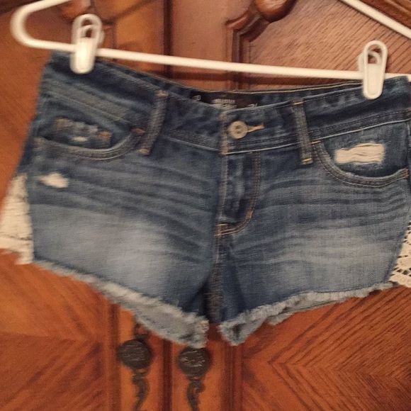 Hollister Pants - Hollister short short lowrise jeans shorts